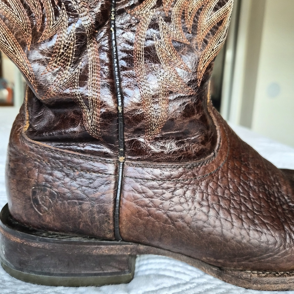 Ariat Brown Cowboy Boots - Picture 3 of 10